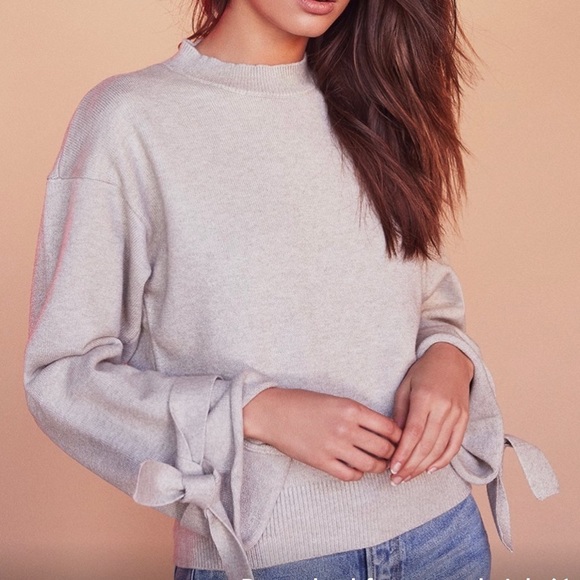 NWOT Tularosa Suzanne sweater - Picture 1 of 4